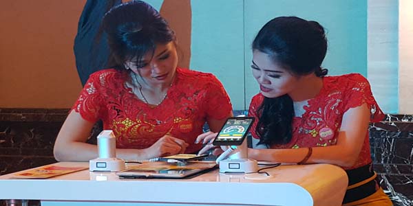 Vendor smartphone slowed down shipment in Indonesia