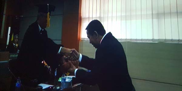 COO Telkom Raih Gelar Doktor