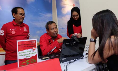 Hari Pelanggan Nasional 2016, ini aksi Telkomsel di Jabotabek Jabar