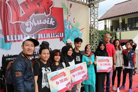Telkomsel gelar LOOP Musik di Sukabumi