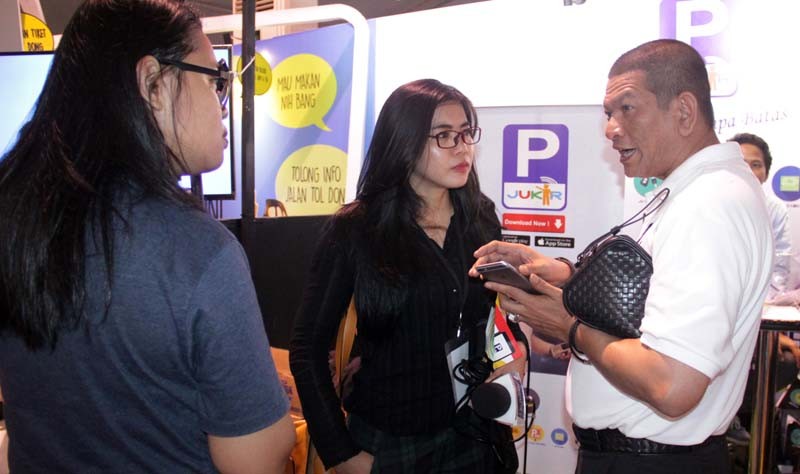 Jukir dan keinginan merevolusi parkir liar