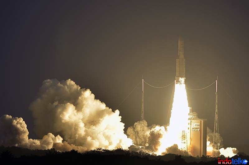 Arianespace sukses gelar 11 misi peluncuran satelit di 2017