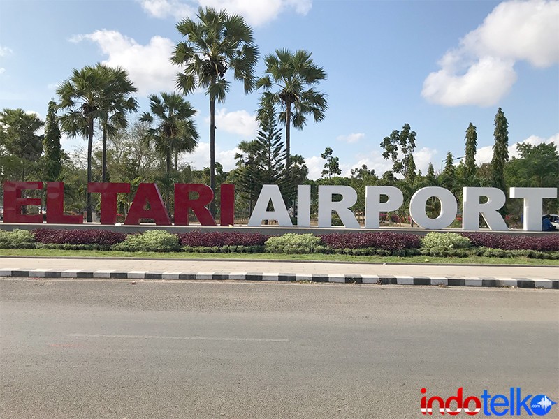 Telkomsel dan XL bersaing di Bandara Eltari Kupang