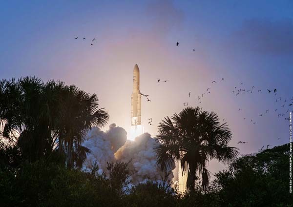 Roket Ariane 5 luncurkan satelit T-16 dan Eutelsat 7C