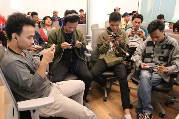 Mobile Legends: Bang Bang bikin kompetisi tiru skema waralaba