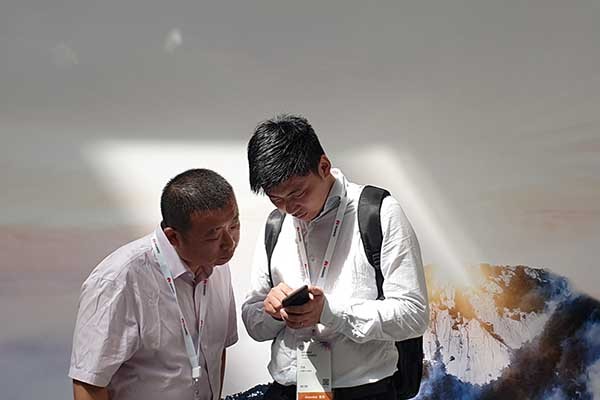 Jelang kehadiran Mate 30 Pro, Huawei kenalkan Mobile Services