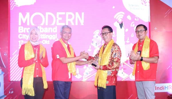 Telkom tuntaskan modernisasi jaringan di Bukittinggi