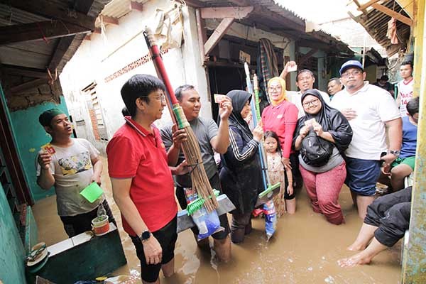 Indosat bantu korban banjir di Jakarta dan Banten