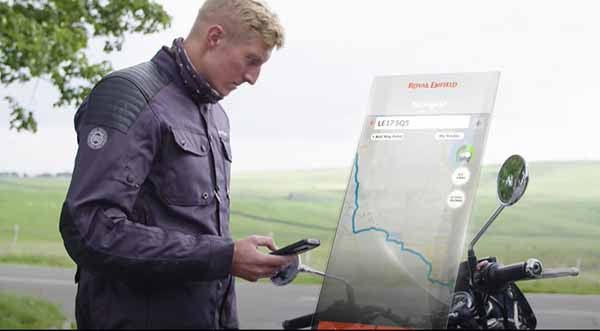 Royal Enfield kembangkan sistem navigasi untuk sepeda motor