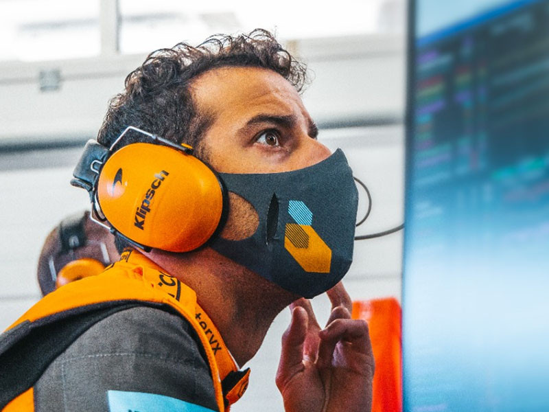 VMware dukung McLaren Racing ke garis finish