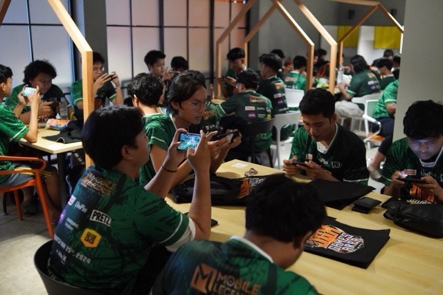 UGX Games area jadi titik kumpul para gamer