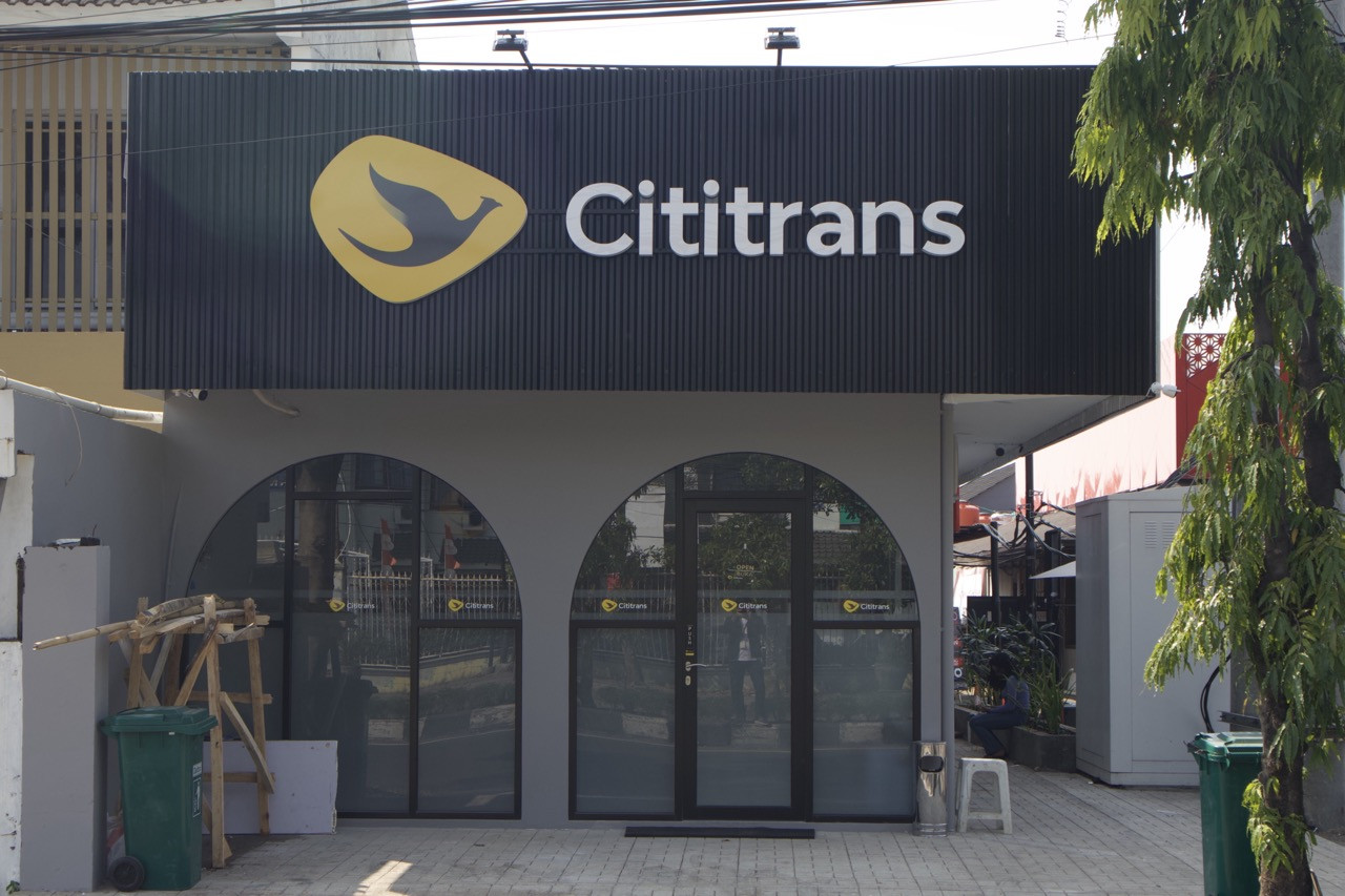 Cititrans buka outlet di Cirebon