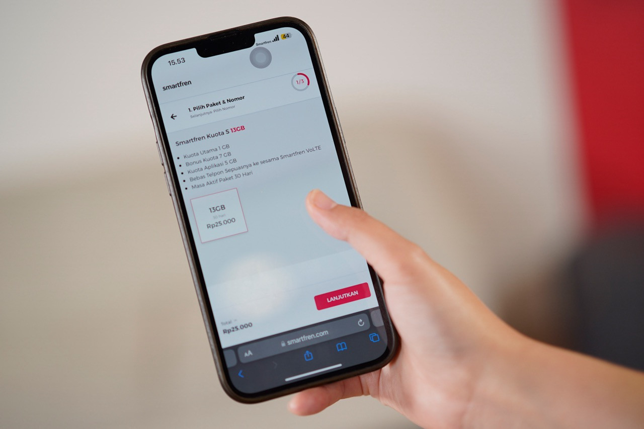Smartfren tawarkan eSIM Rp25 Ribu-an, kuota besar full 24 jam