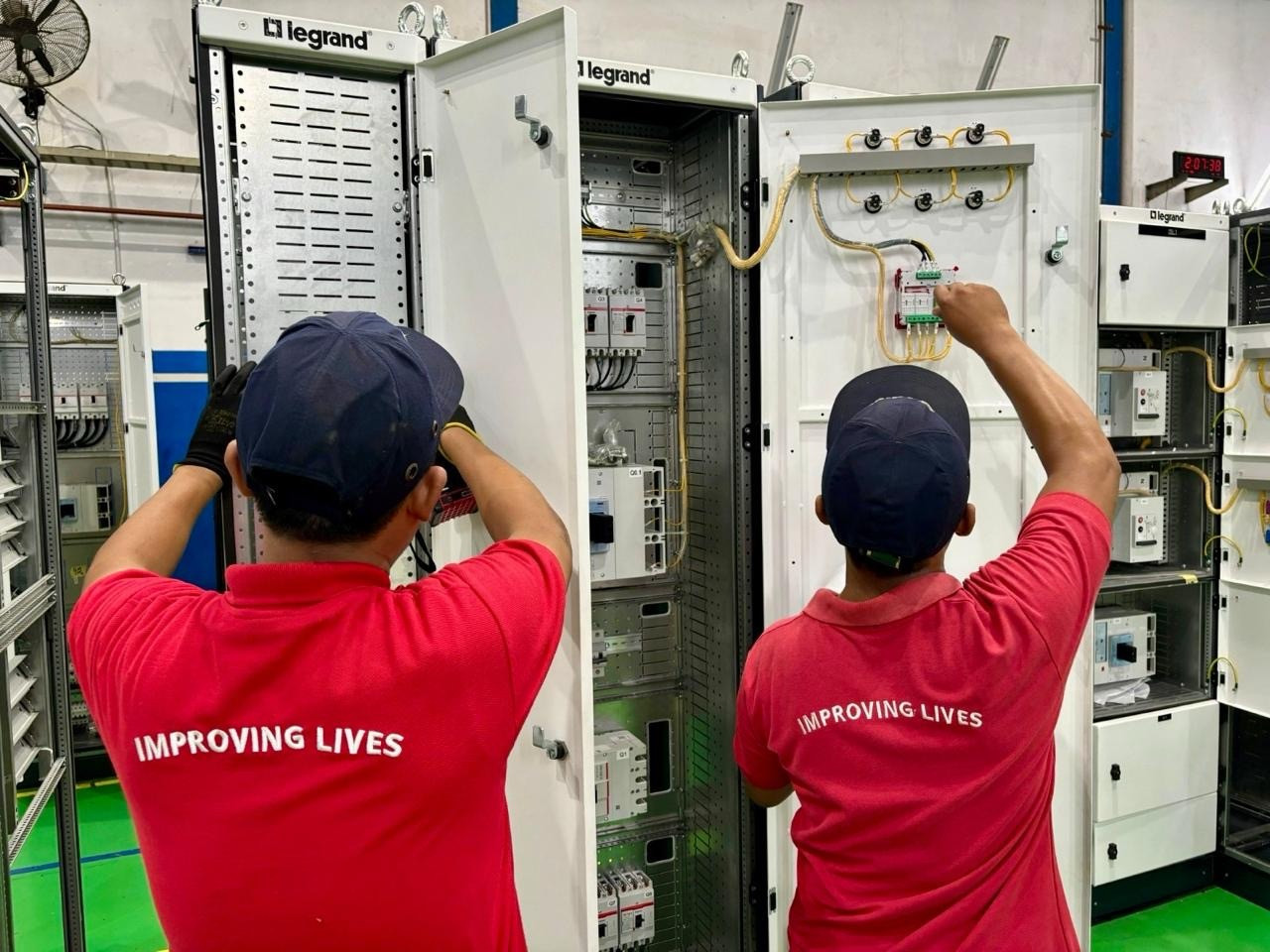 Legrand Indonesia luncurkan XL3DO Electrical