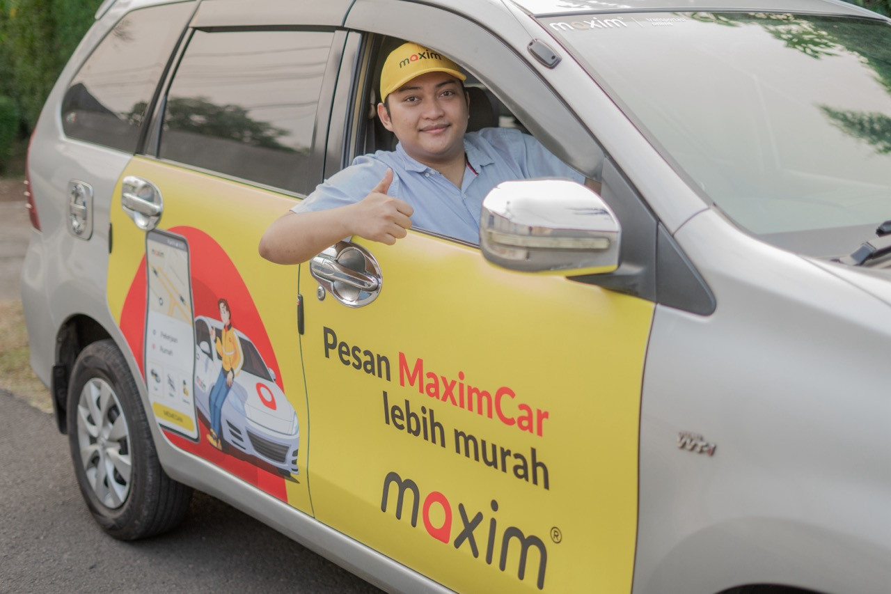 Ini warna, merek, dan usia mobil yang digunakan mitra driver Maxim