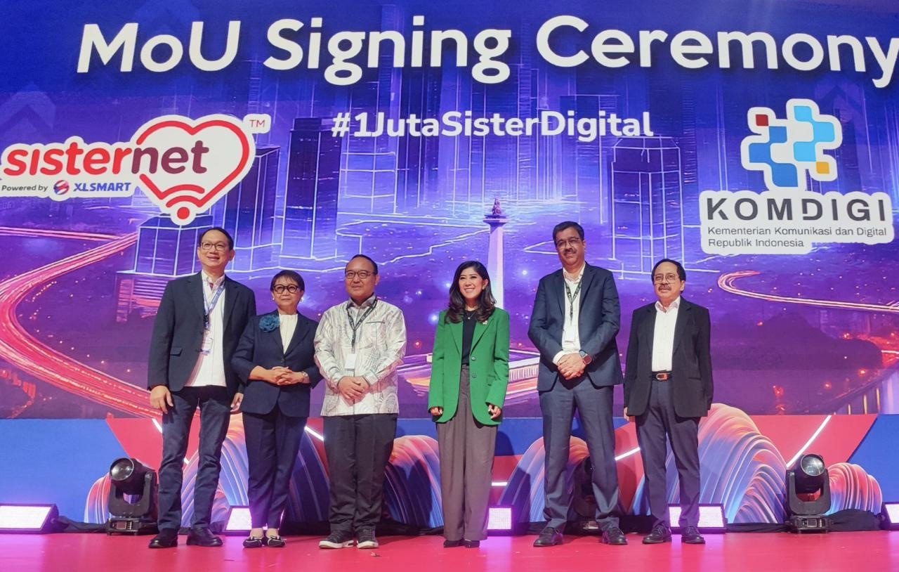 XLSMART dan Komdigi hadirkan Program #1JutaSisterDigital