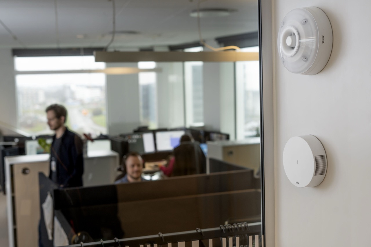 Axis Communications luncurkan 2 sensor lingkungan terbaru