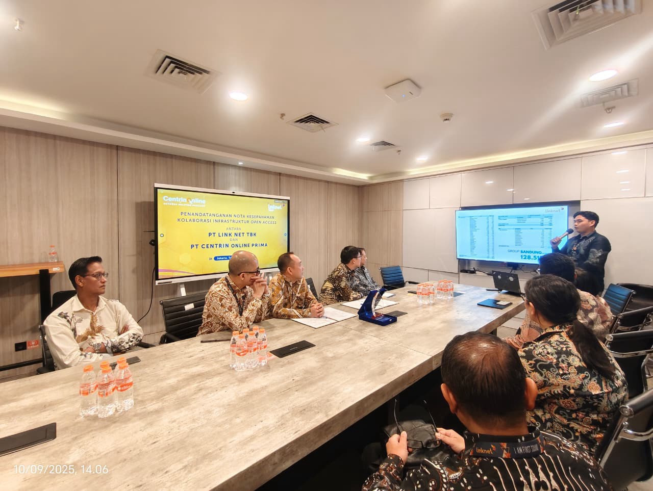 Centrin Online Prima dan Link Net perluasan akses digital