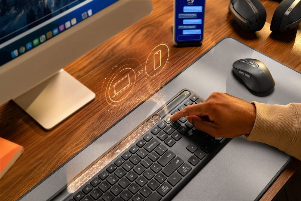 Logitech perkenalkan keyboard mekanis Alto Keys K98M