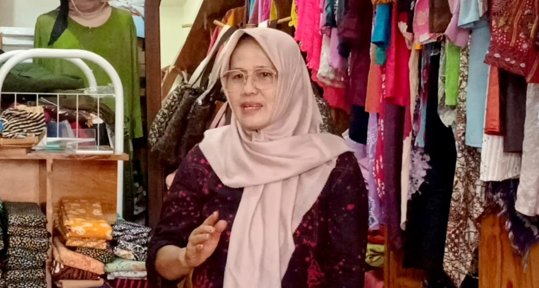 Berkat Telkom, Batik Phitaloka Pekalongan naik kelas