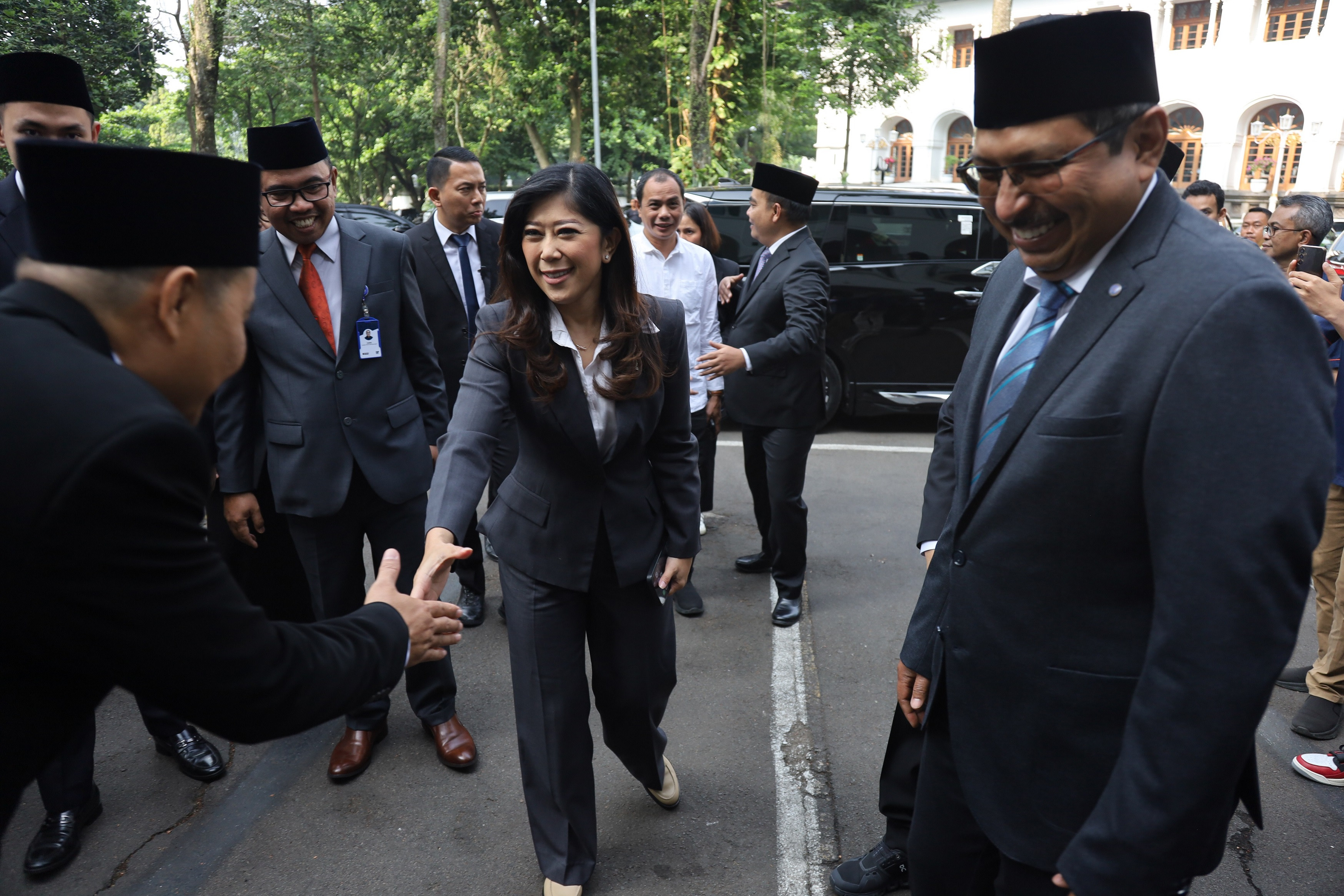 Percepat Konektivitas Digital, Menkomdigi Ajak Kolaborasi di Puncak Hari Bhakti Postel ke-80