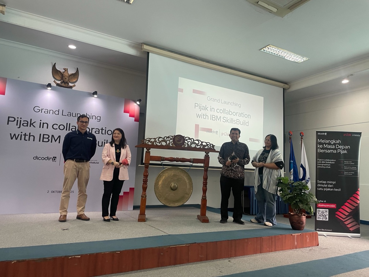 Dicoding dan IBM kembangkan keterampilan AI di kalangan siswa vokasi