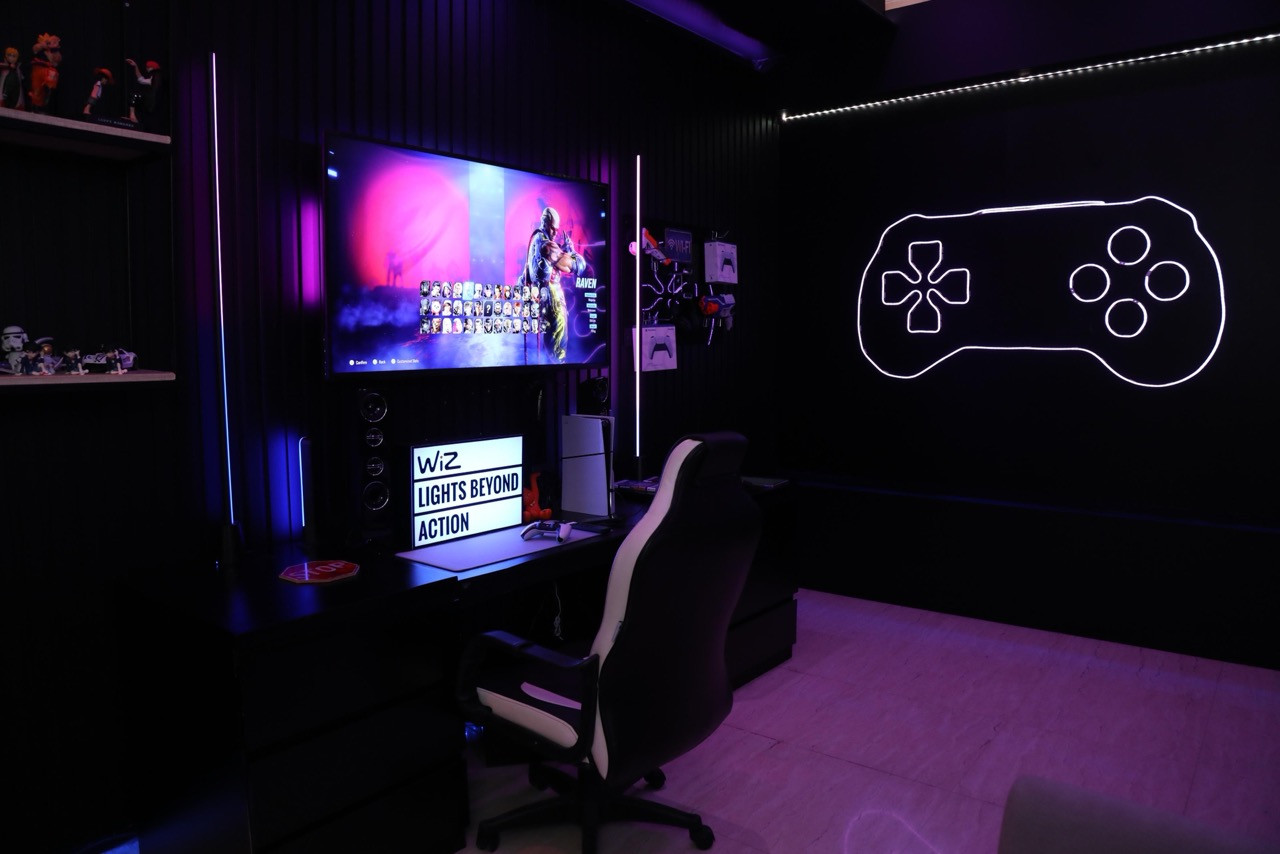 Lebih seru nonton film dan main game di rumah berkat WiZTV Sync Lights