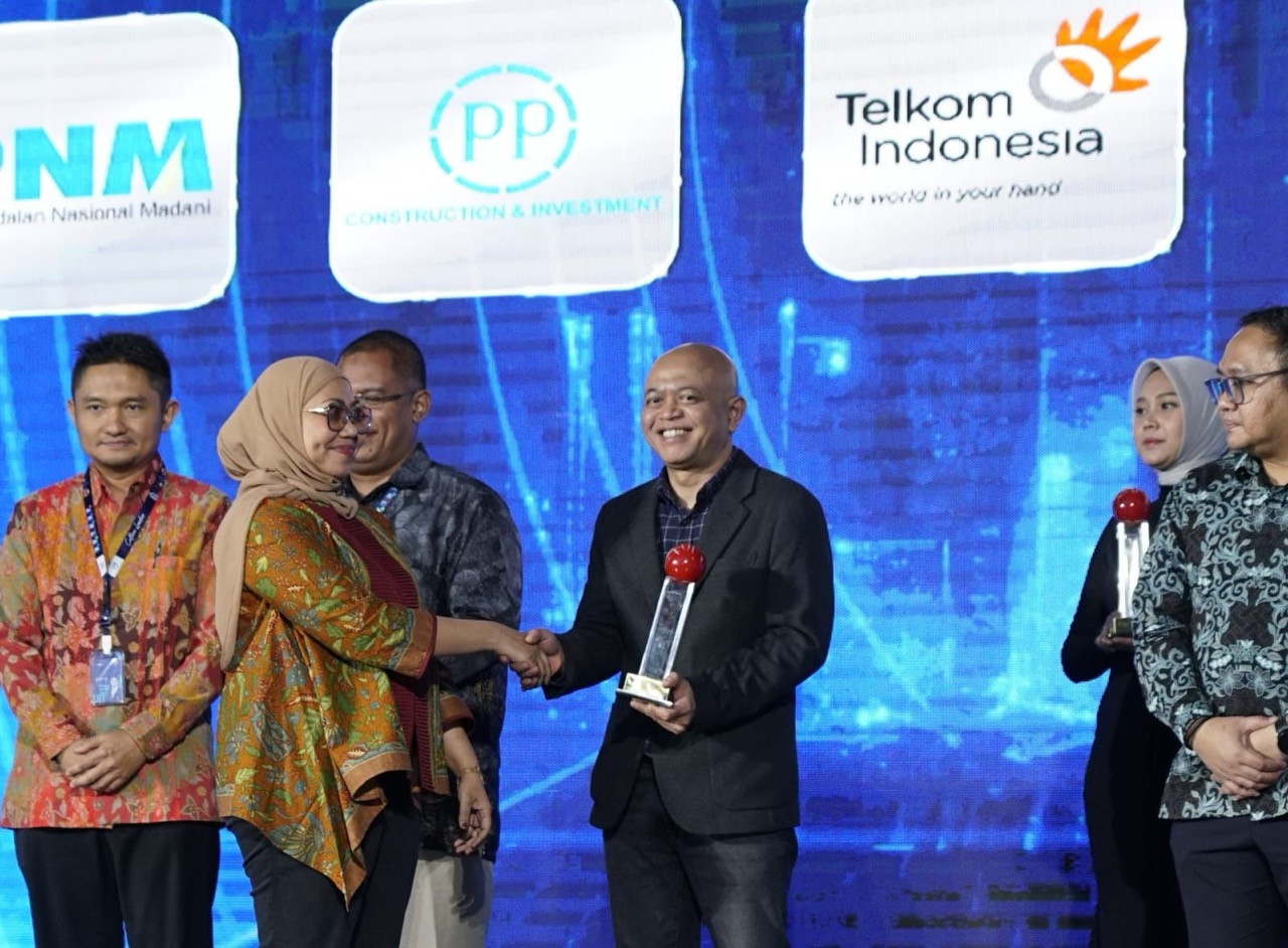 Telkom raih IDX Channel Award 2025 atas inovasi aplikasi cegah stunting