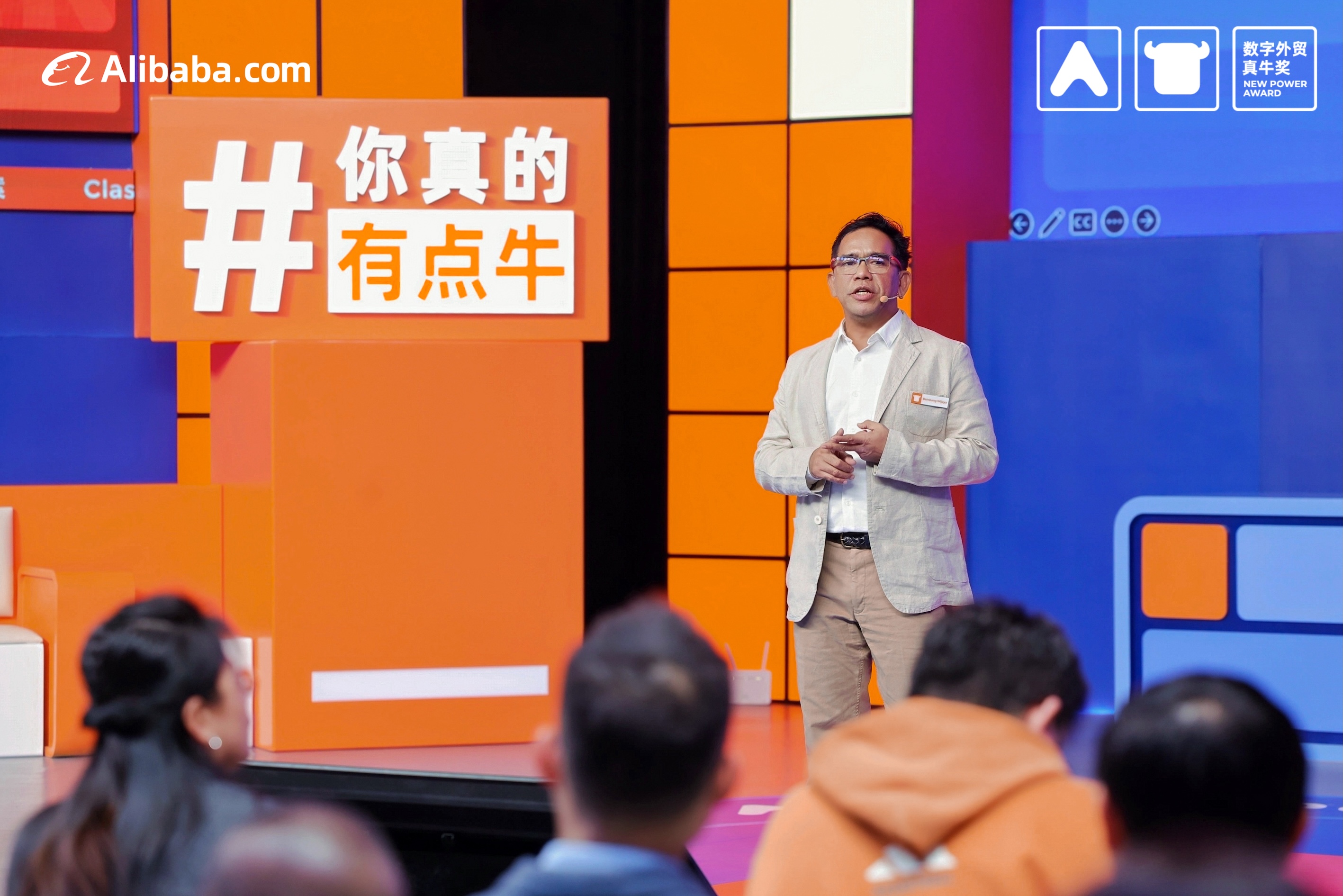 Dekor Asia tembus 20 besar ajang Global &quotNew Power Award&quot Alibaba.com