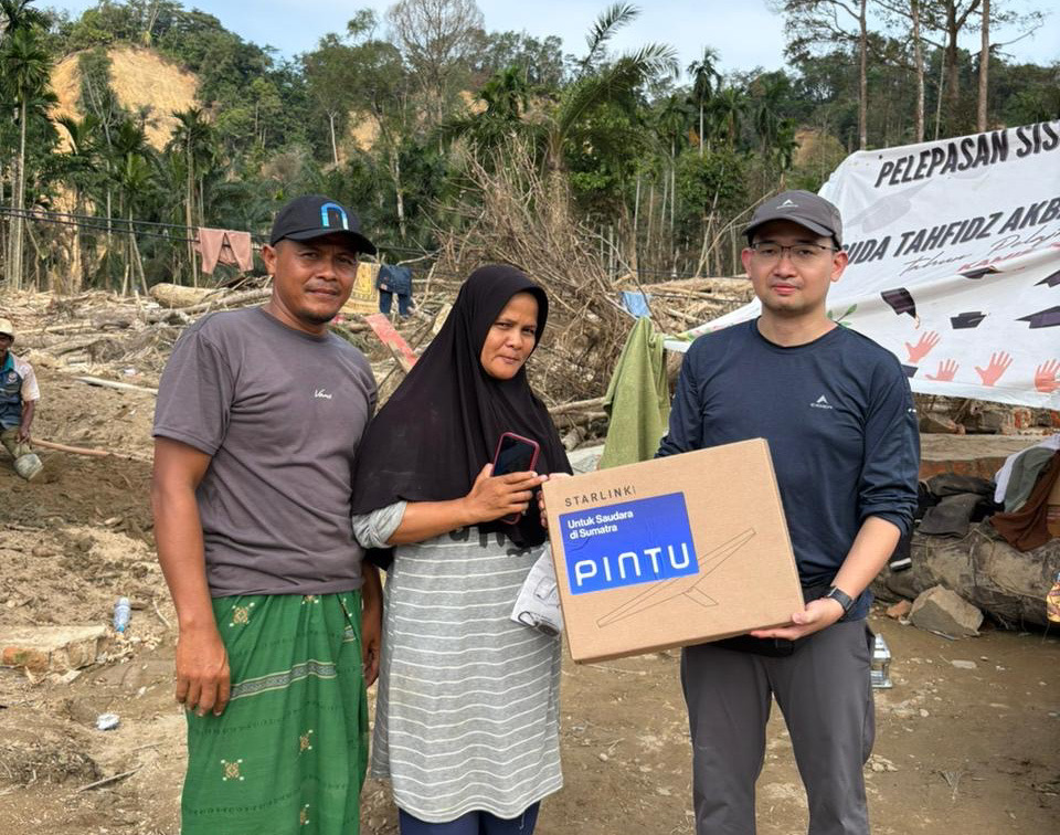 PINTU bagikan Starlink untuk konektivitas darurat