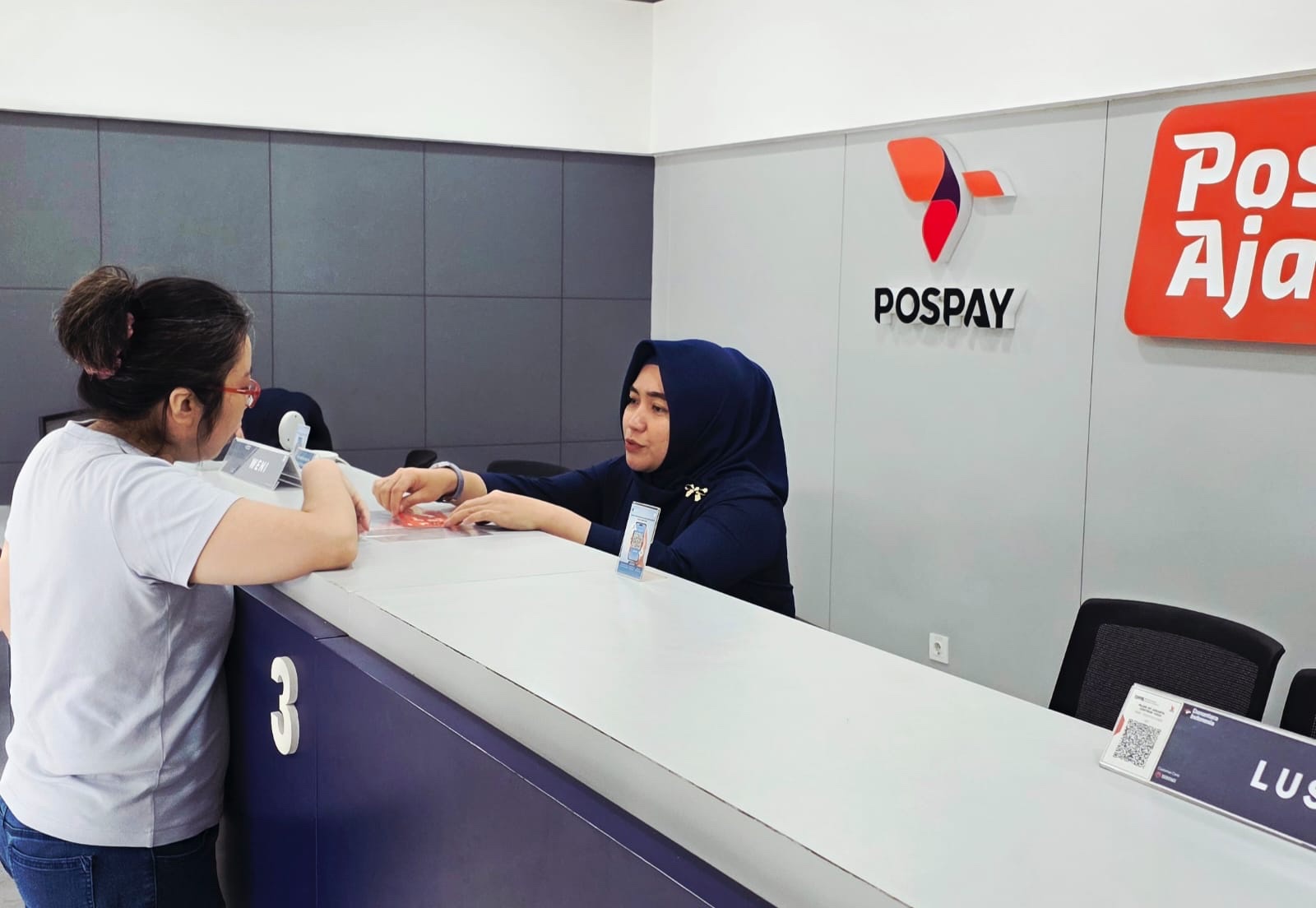 Pos Indonesia rilis prangko Imlek tahun Kuda 2577