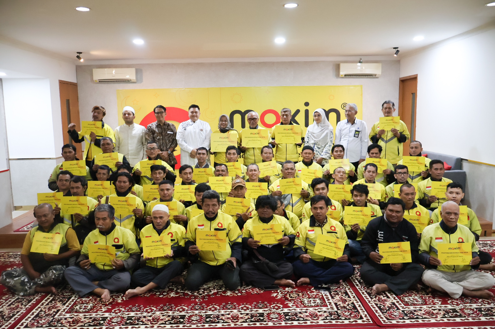 Maxim salurkan bonus Hari Raya untuk 50 ribu mitra pengemudi