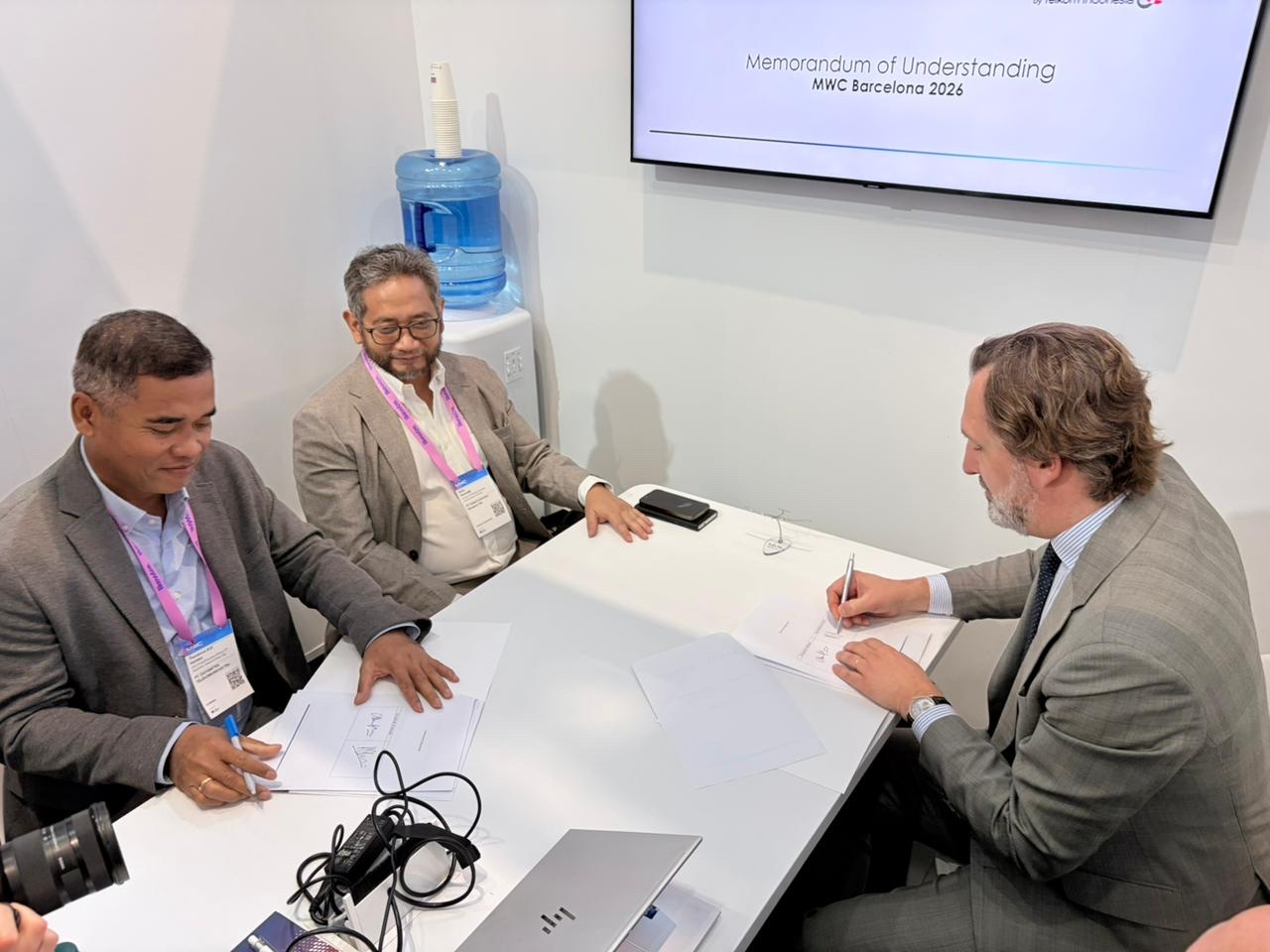 TelkomGroup, Mitratel, dan AALTO perkuat kolaborasi HAPS