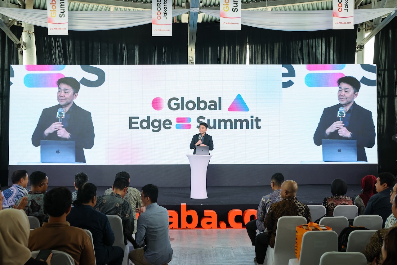 Alibaba.com dorong UMKM Go Global lewat kompetisi startup berbasis AI
