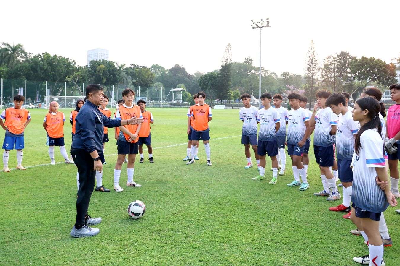 30 remaja terpilih ikuti Allianz MoveNow Camp 2026 di GBK