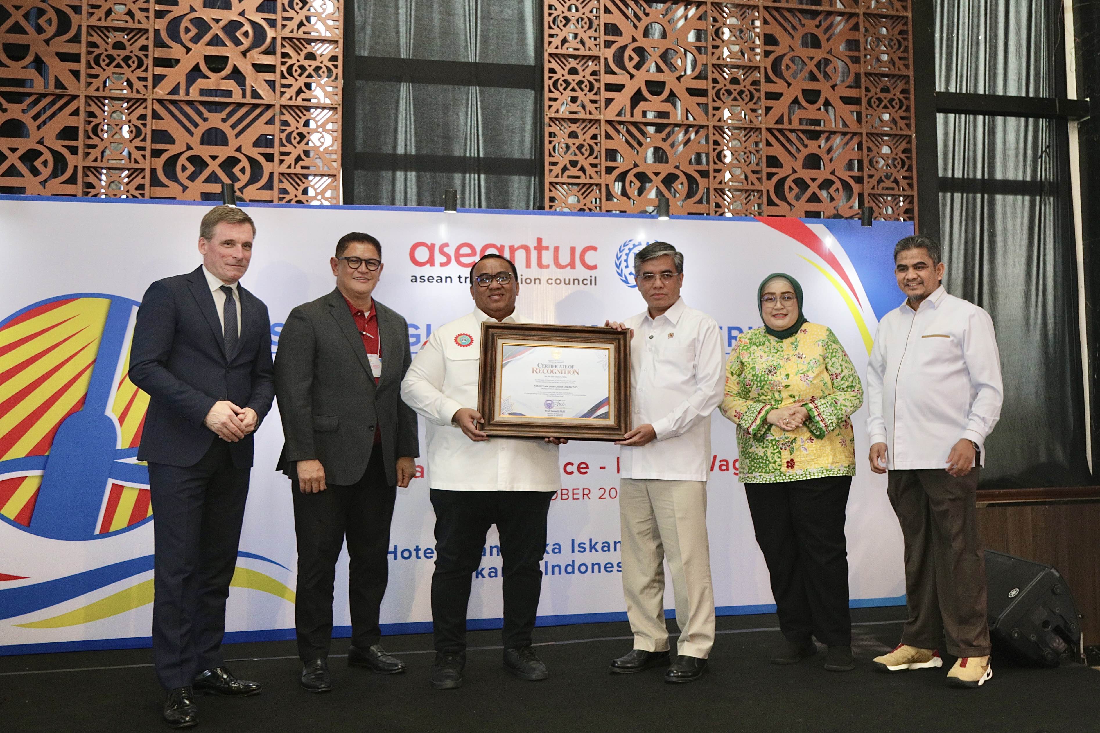 AseanTUC buka kantor pusat di Jakarta, ini harapan Menaker