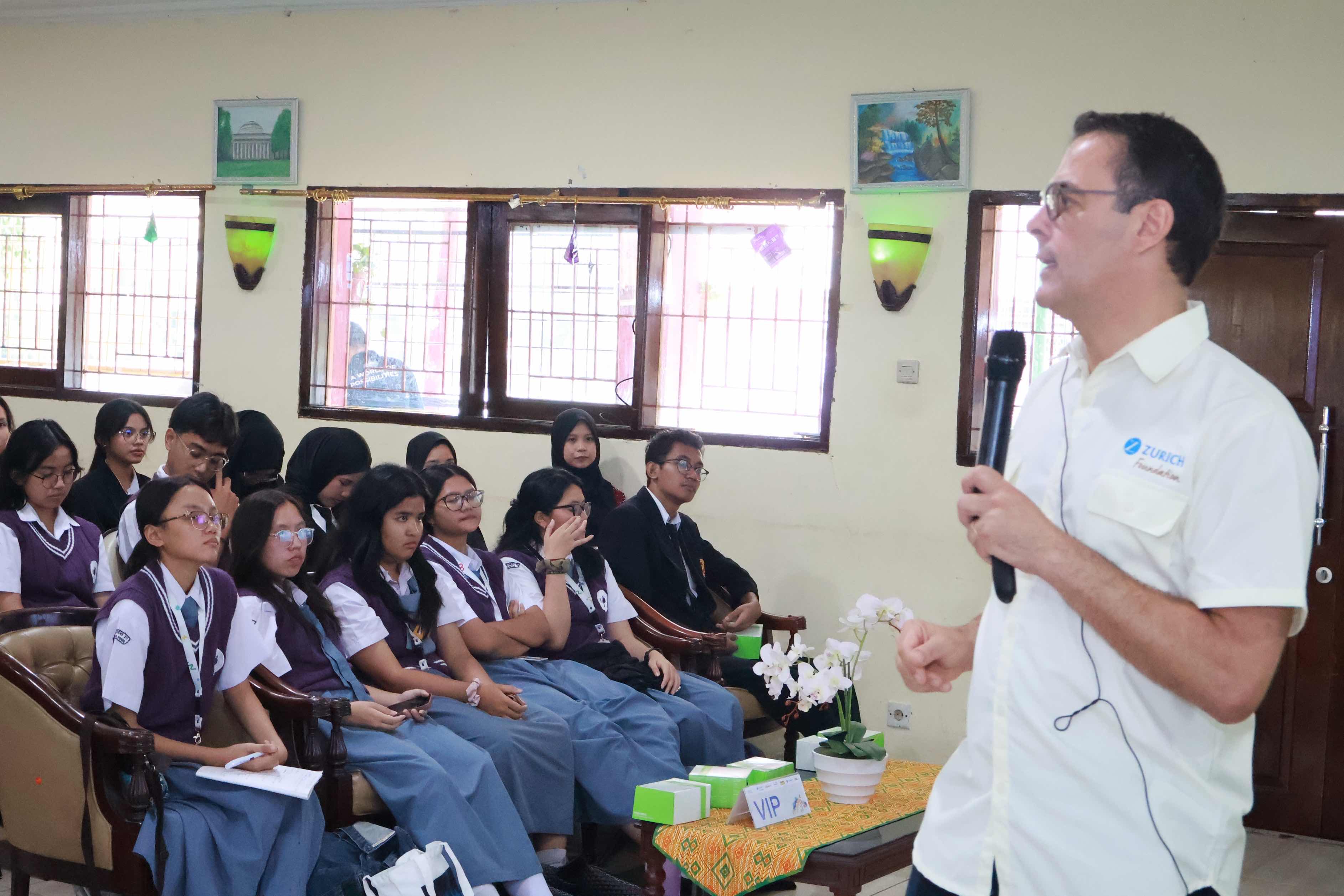 Zurich dan UNICEF ajak anak muda bangun koneksi sosial yang bermakna