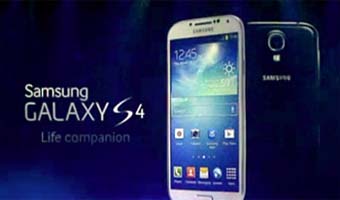 Galaxy S4 akan Goyang iPhone5?