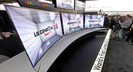 LG Luncurkan TV   Layar Lengkung
