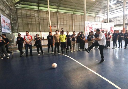 Menkominfo Budi Arie buka turnamen futsal meriahkan Hari Bhakti Postel ke-79